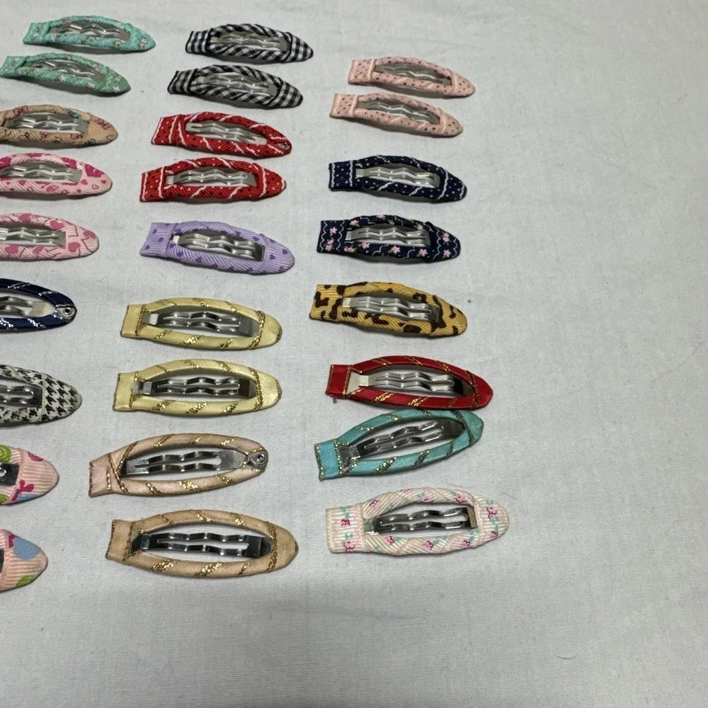 Lot of 26 hair clip Fabric covered Multi colored 2